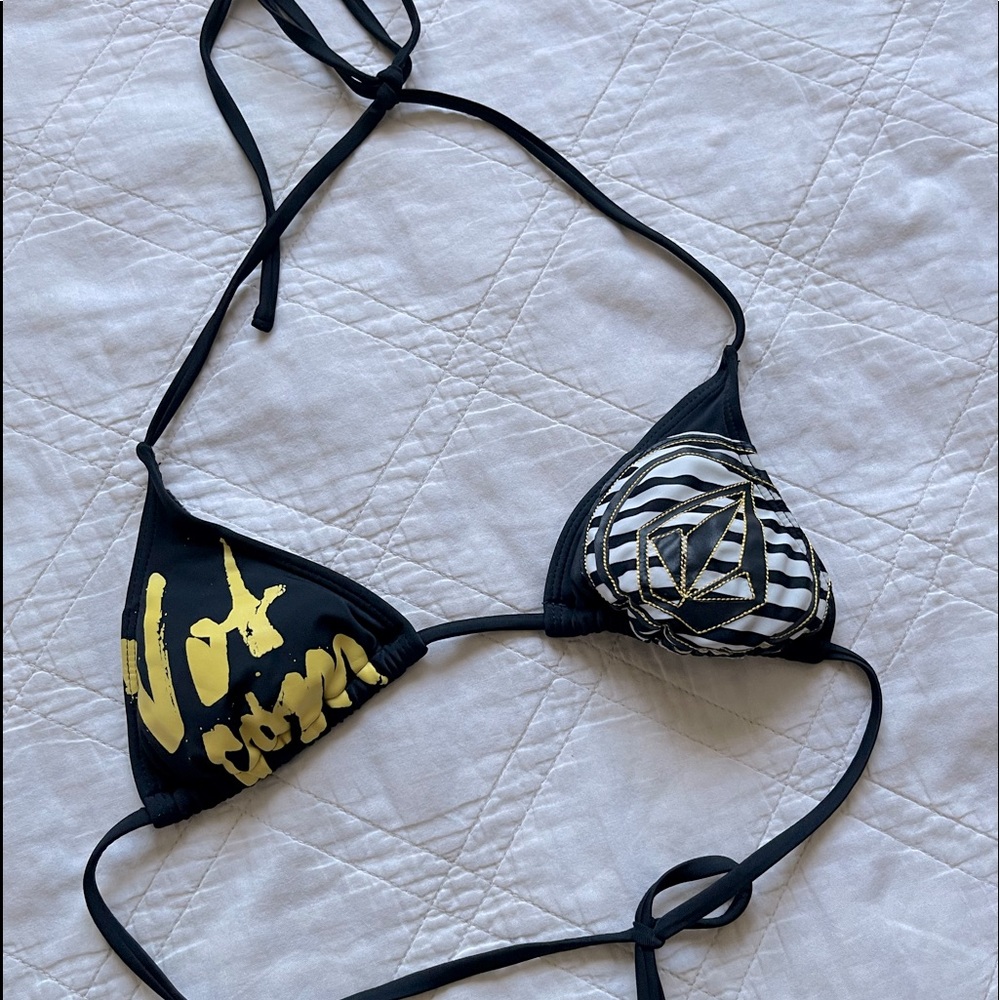 Volcom dead stock swim two-piece size XS as seen on Megan Fox - Picture 3 of 6